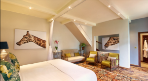 Giraffe Manor Hotel: A Unique Experience with Wildlife