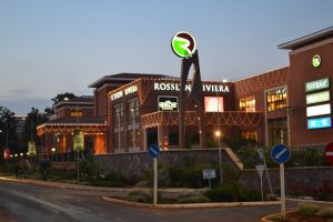 Rosslyn Riviera Mall